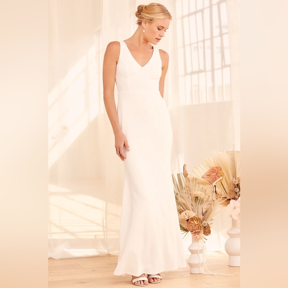 Lulu's White V-Neck Maxi Dress